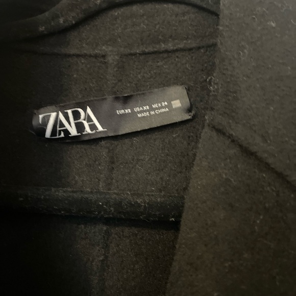 Zara coat size XS - Picture 2 of 2